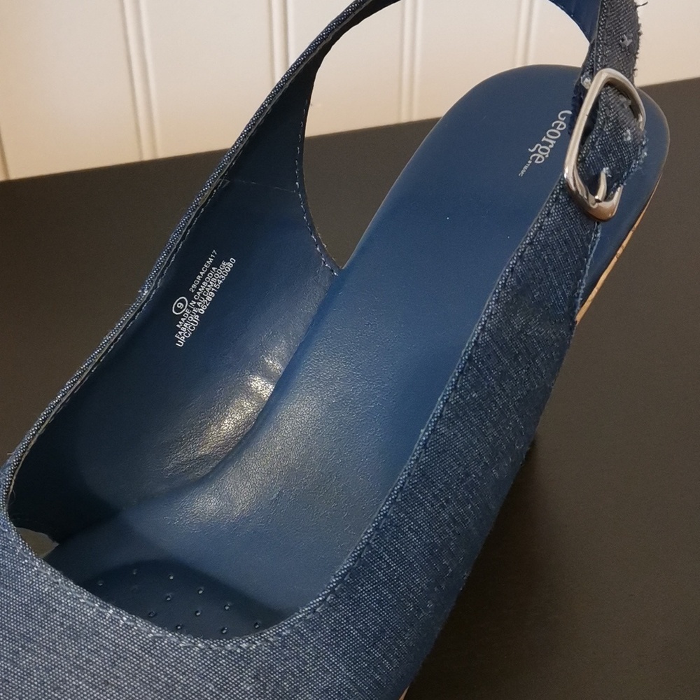 George wedge sandal size 9 - Picture 5 of 5